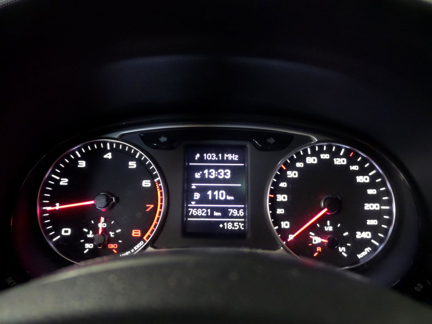Audi A1 Sportback 1.2 TFSI Admired S-Line "Origineel NL!" Panoramadak Navigatie Bluetooth 17"Velgen, van 2e eigenaar in nieuwstaat