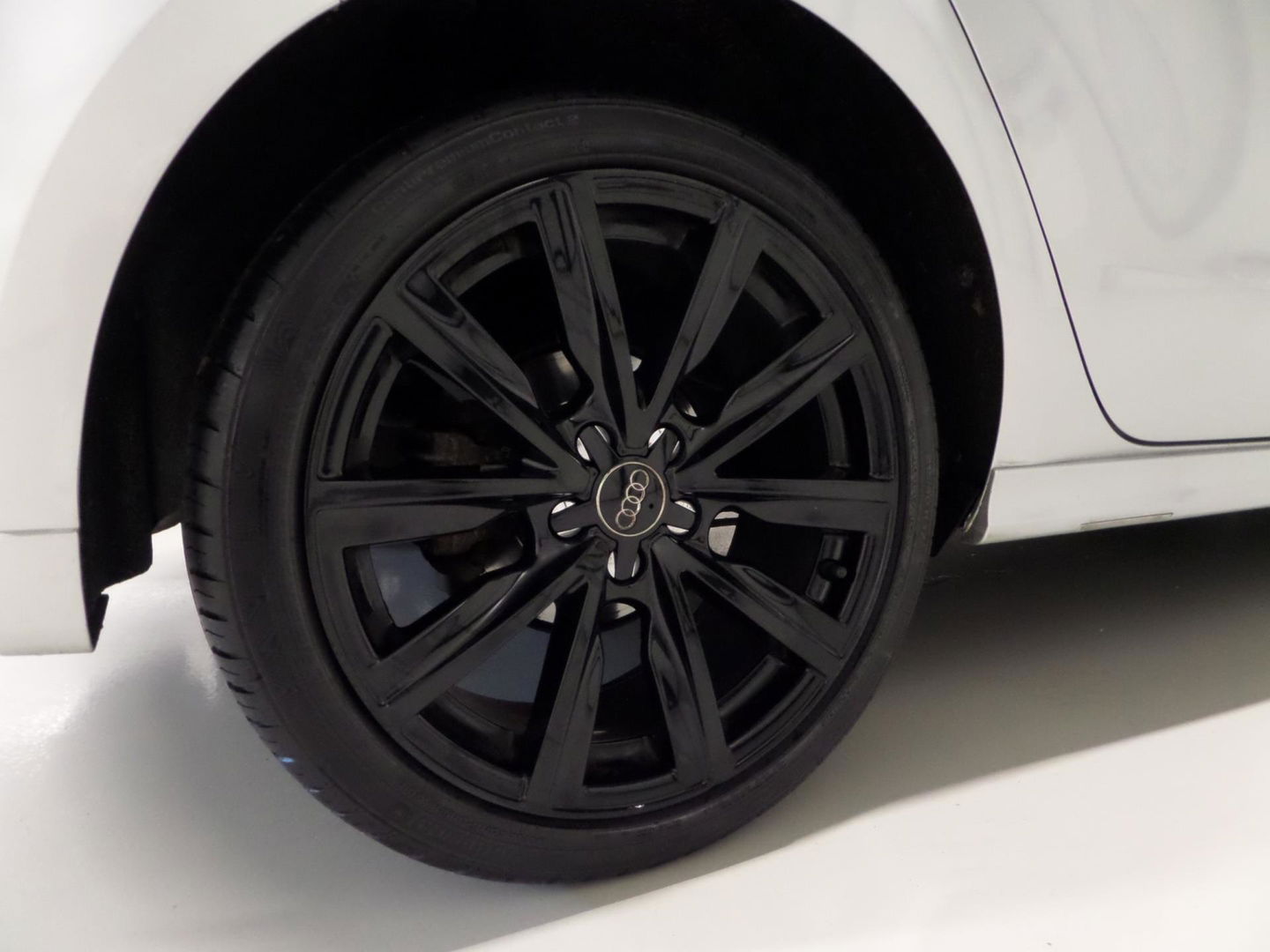 Audi A1 Sportback 1.2 TFSI Admired S-Line "Origineel NL!" Panoramadak Navigatie Bluetooth 17"Velgen, van 2e eigenaar in nieuwstaat