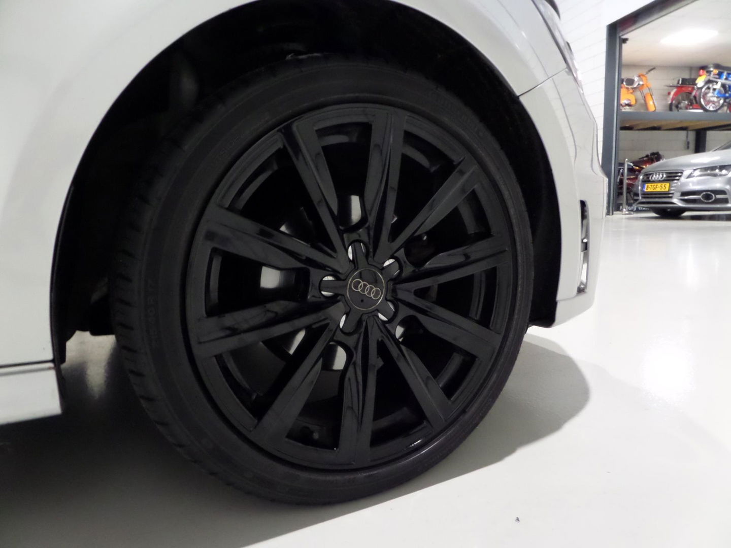 Audi A1 Sportback 1.2 TFSI Admired S-Line "Origineel NL!" Panoramadak Navigatie Bluetooth 17"Velgen, van 2e eigenaar in nieuwstaat