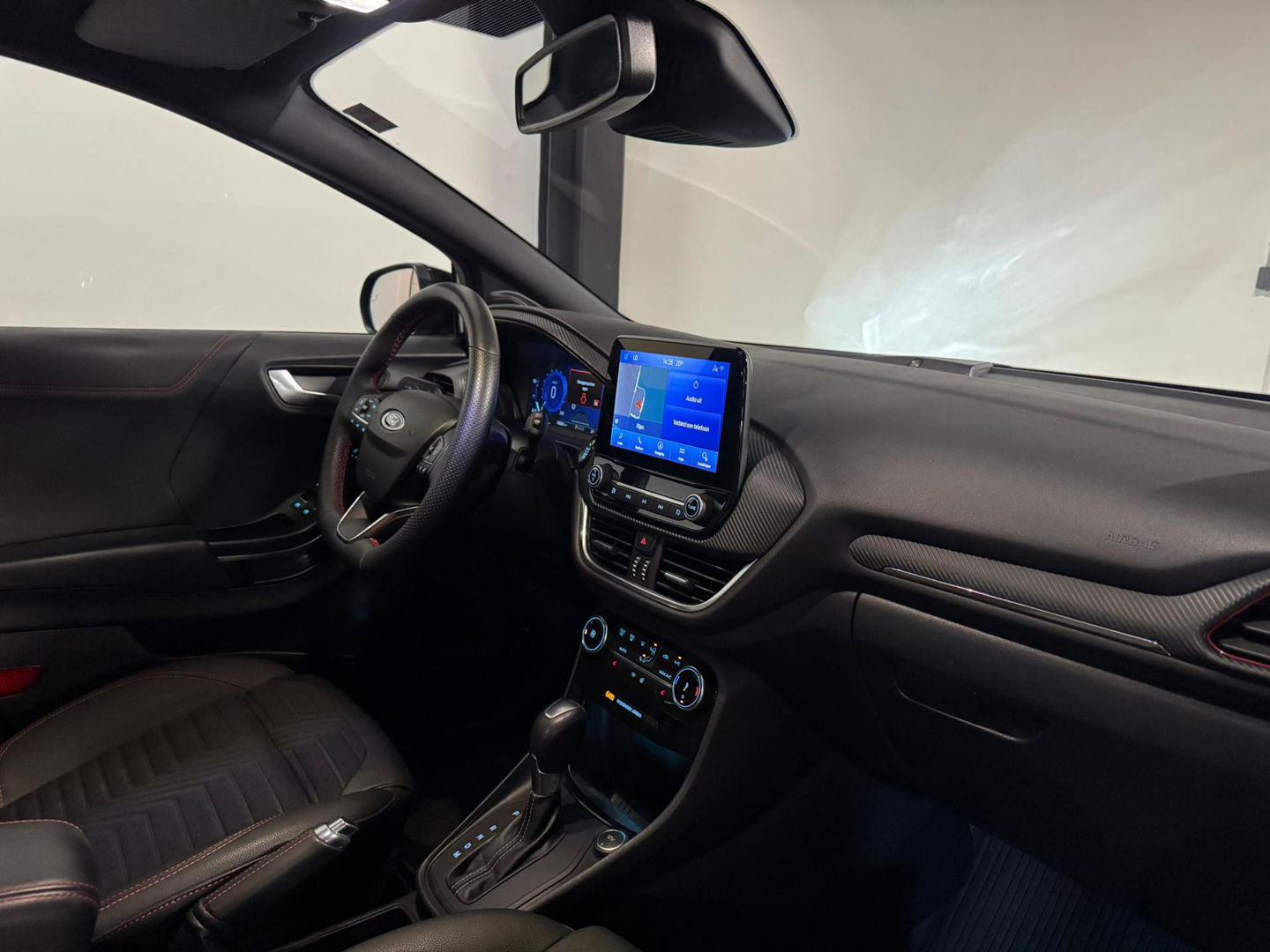 Ford Puma 1.0 EcoBoost Hybrid ST-Line X PANO KEYLESS