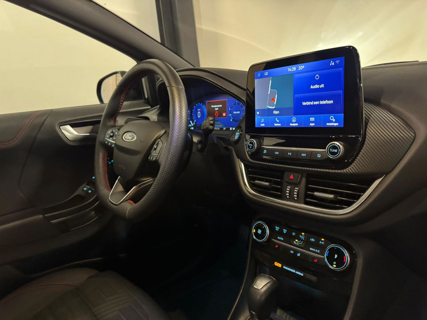 Ford Puma 1.0 EcoBoost Hybrid ST-Line X PANO KEYLESS