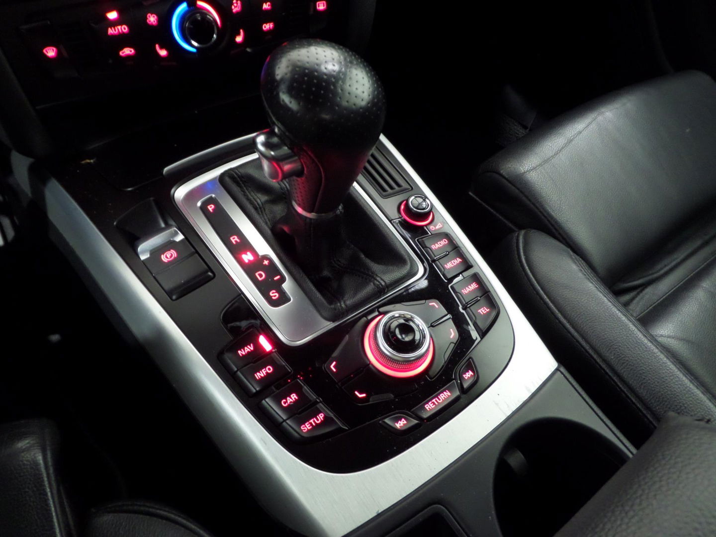 Audi A5 Cabriolet 2.0 TFSI Quattro S-Line "Invalide Auto" Automaat Youngtimer Leer Bluetooth Xenon-LED Stoelverwarming 20"Velgen