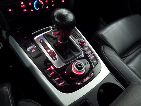 Audi A5 Cabriolet 2.0 TFSI Quattro S-Line "Invalide Auto" Automaat Youngtimer Leer Bluetooth Xenon-LED Stoelverwarming 20"Velgen