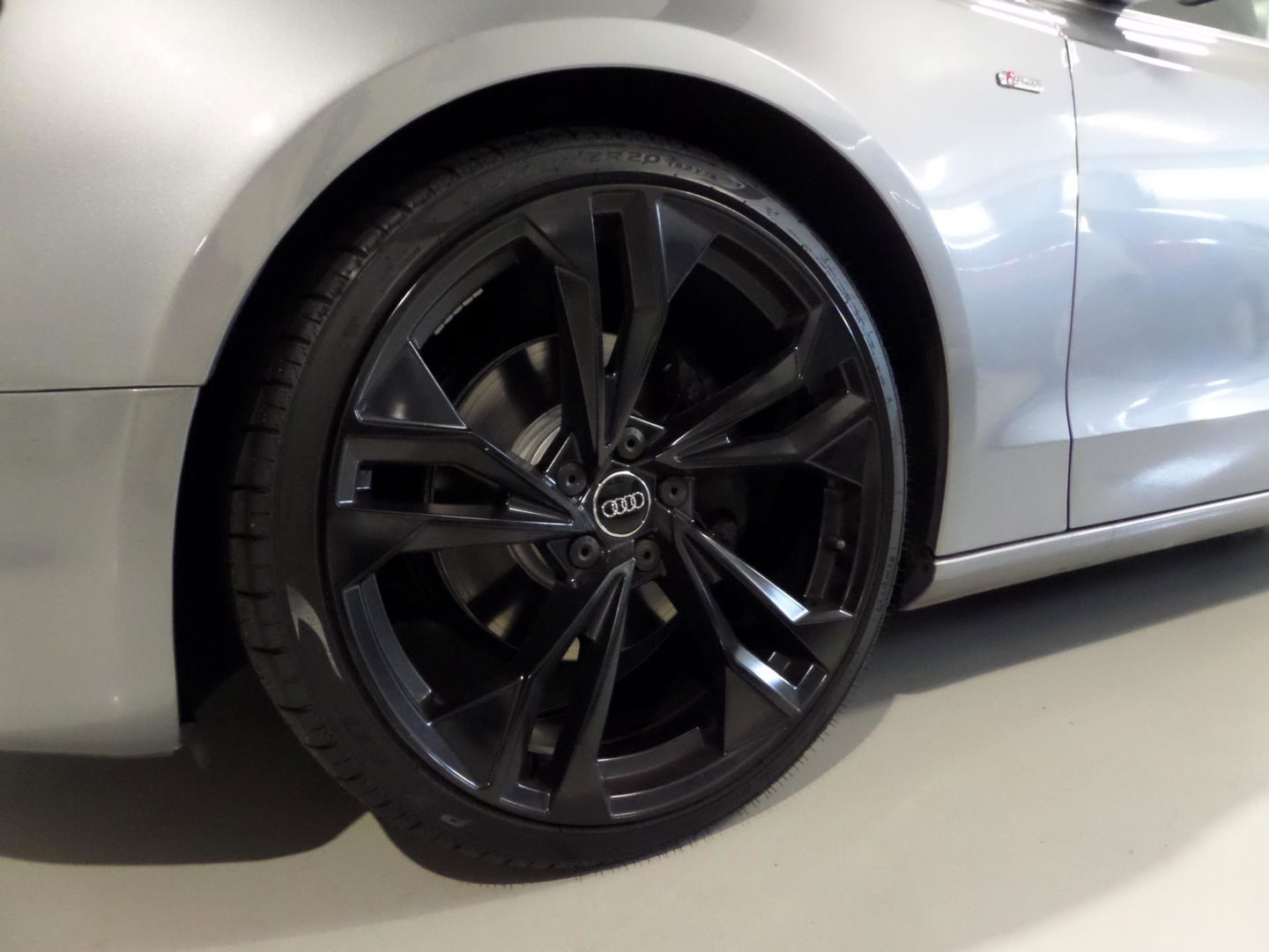 Audi A5 Cabriolet 2.0 TFSI Quattro S-Line "Invalide Auto" Automaat Youngtimer Leer Bluetooth Xenon-LED Stoelverwarming 20"Velgen