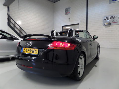 Audi TT Roadster 2.0 TFSI "Nieuwe distr.riem" Apple-Carplay Stoelverwarming Parkeersens. Youngtimer, van 2e eigenaar in nieuwstaat