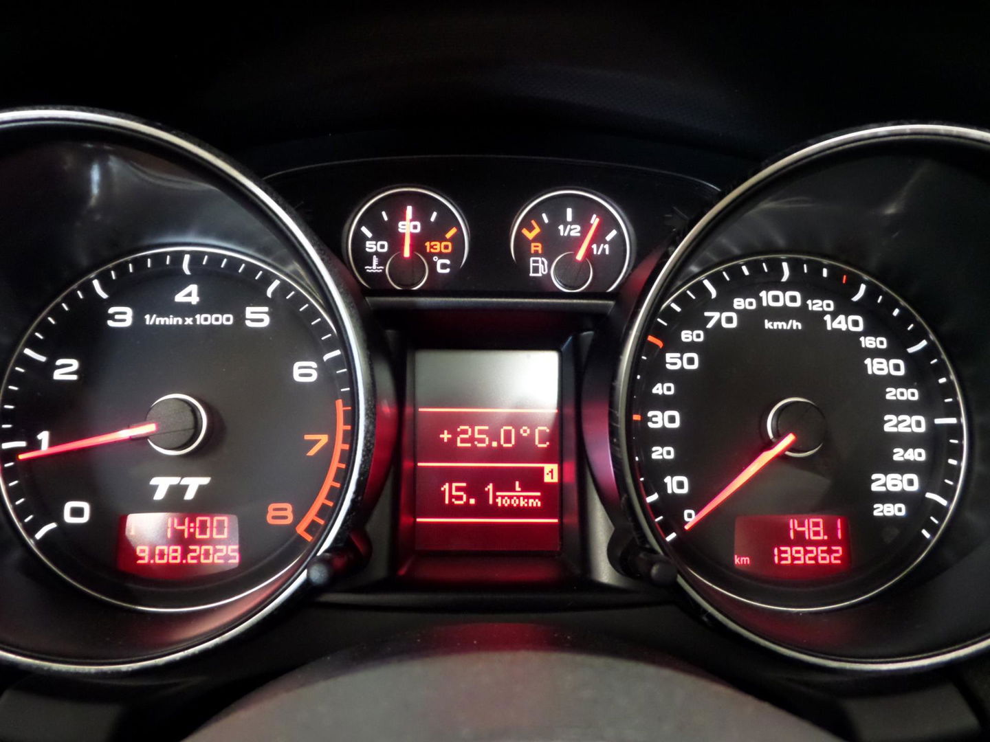 Audi TT Roadster 2.0 TFSI "Nieuwe distr.riem" Apple-Carplay Stoelverwarming Parkeersens. Youngtimer, van 2e eigenaar in nieuwstaat