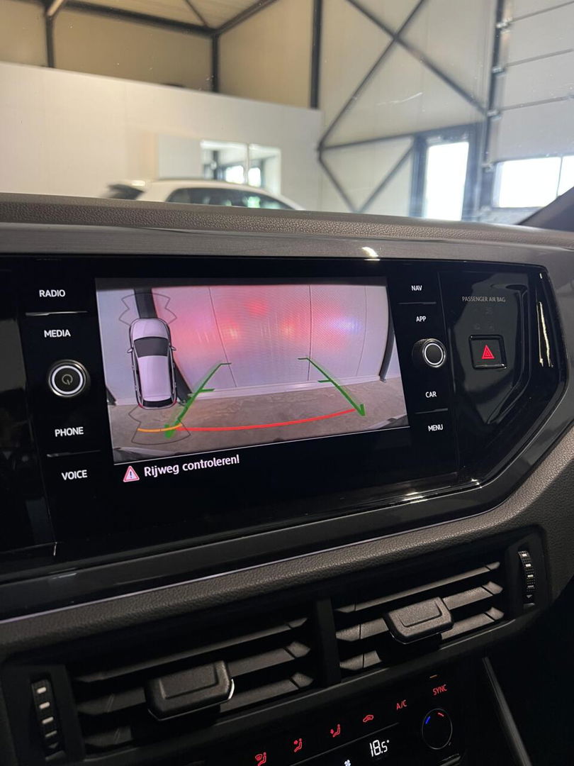 Volkswagen Polo 1.0 TSI 2X R-line Pano Virtual Carplay Sfeer