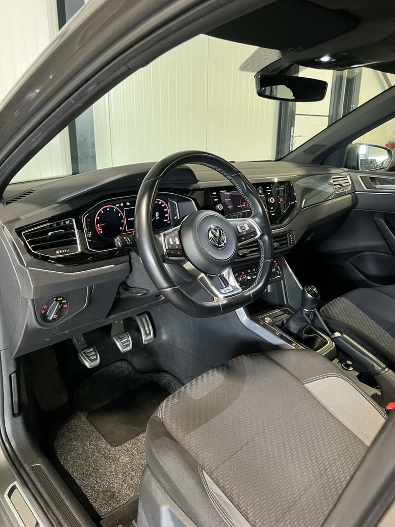 Volkswagen Polo 1.0 TSI 2X R-line Pano Virtual Carplay Sfeer