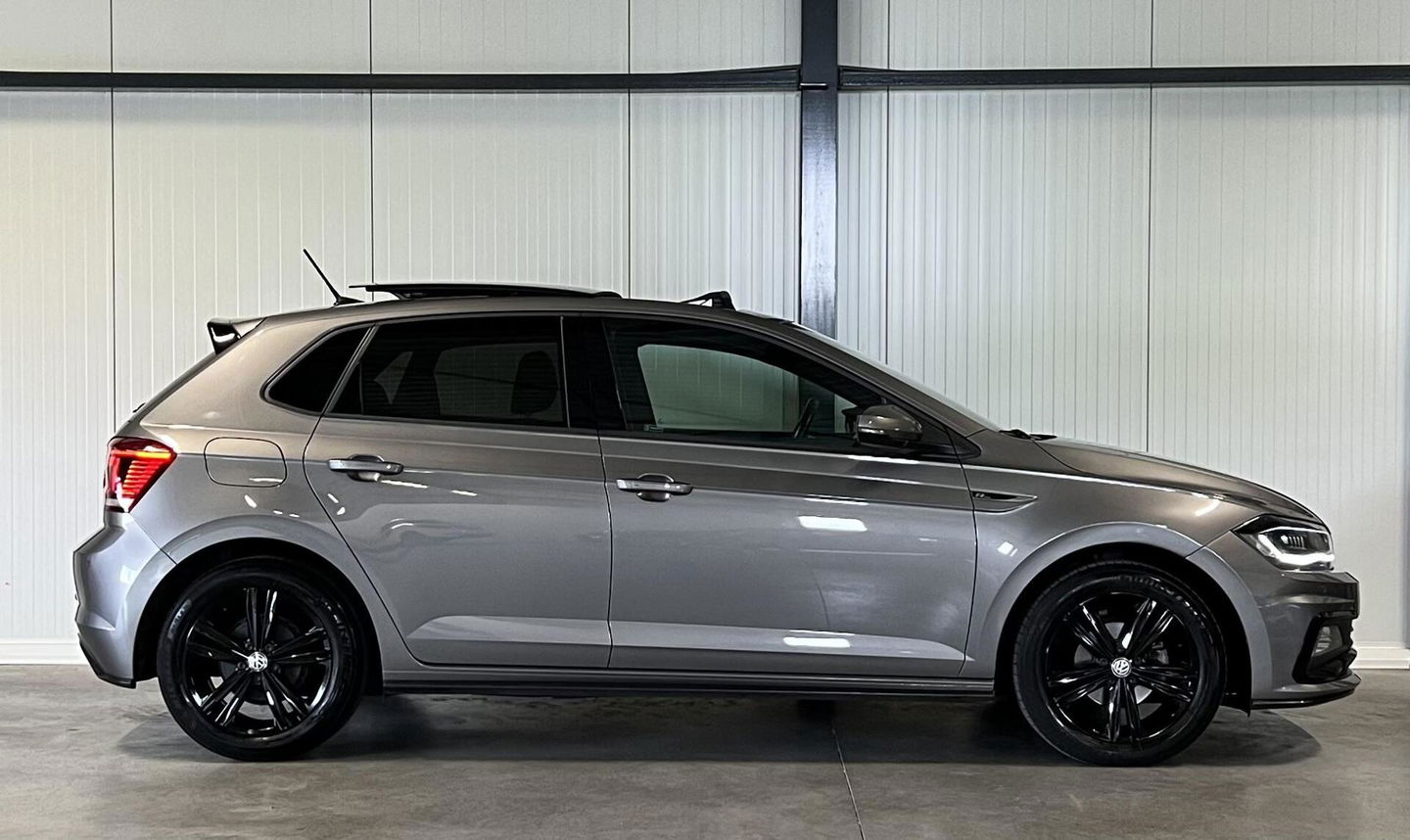 Volkswagen Polo 1.0 TSI 2X R-line Pano Virtual Carplay Sfeer