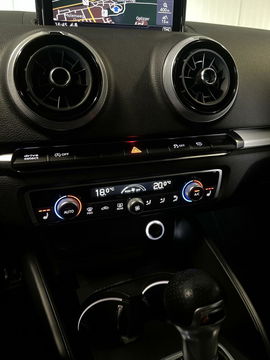 Audi A3 Sportback 35 TFSI S-line Virtual Carplay Black Optic