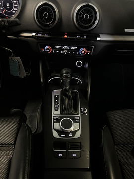Audi A3 Sportback 35 TFSI S-line Virtual Carplay Black Optic