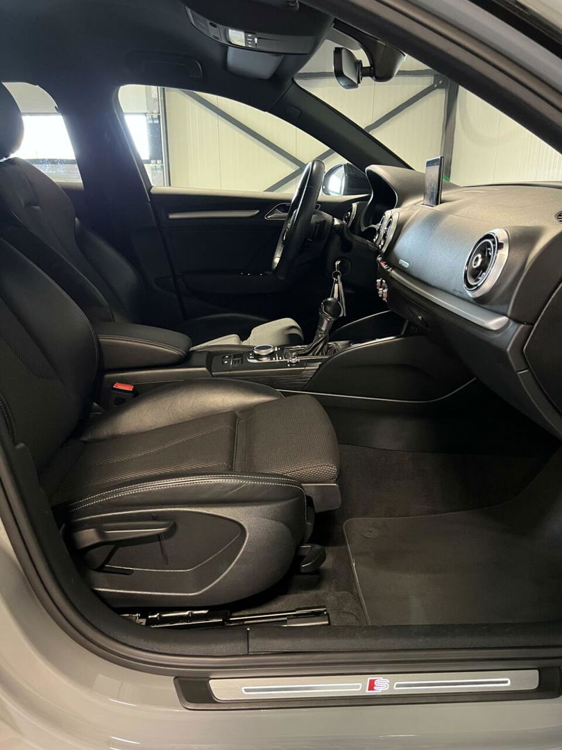 Audi A3 Sportback 35 TFSI S-line Virtual Carplay Black Optic