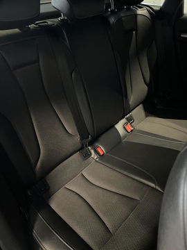 Audi A3 Sportback 35 TFSI S-line Virtual Carplay Black Optic
