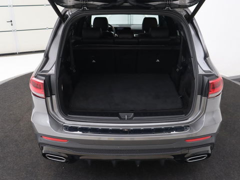 Mercedes-Benz GLB 200 Business Solution AMG 7-persoons | Stoelverwarming | Leder/Alcantara | Side Assist | Navigatie | Full LED | Widescreen | Park Assist