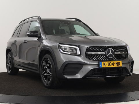 Mercedes-Benz GLB 200 Business Solution AMG 7-persoons | Stoelverwarming | Leder/Alcantara | Side Assist | Navigatie | Full LED | Widescreen | Park Assist