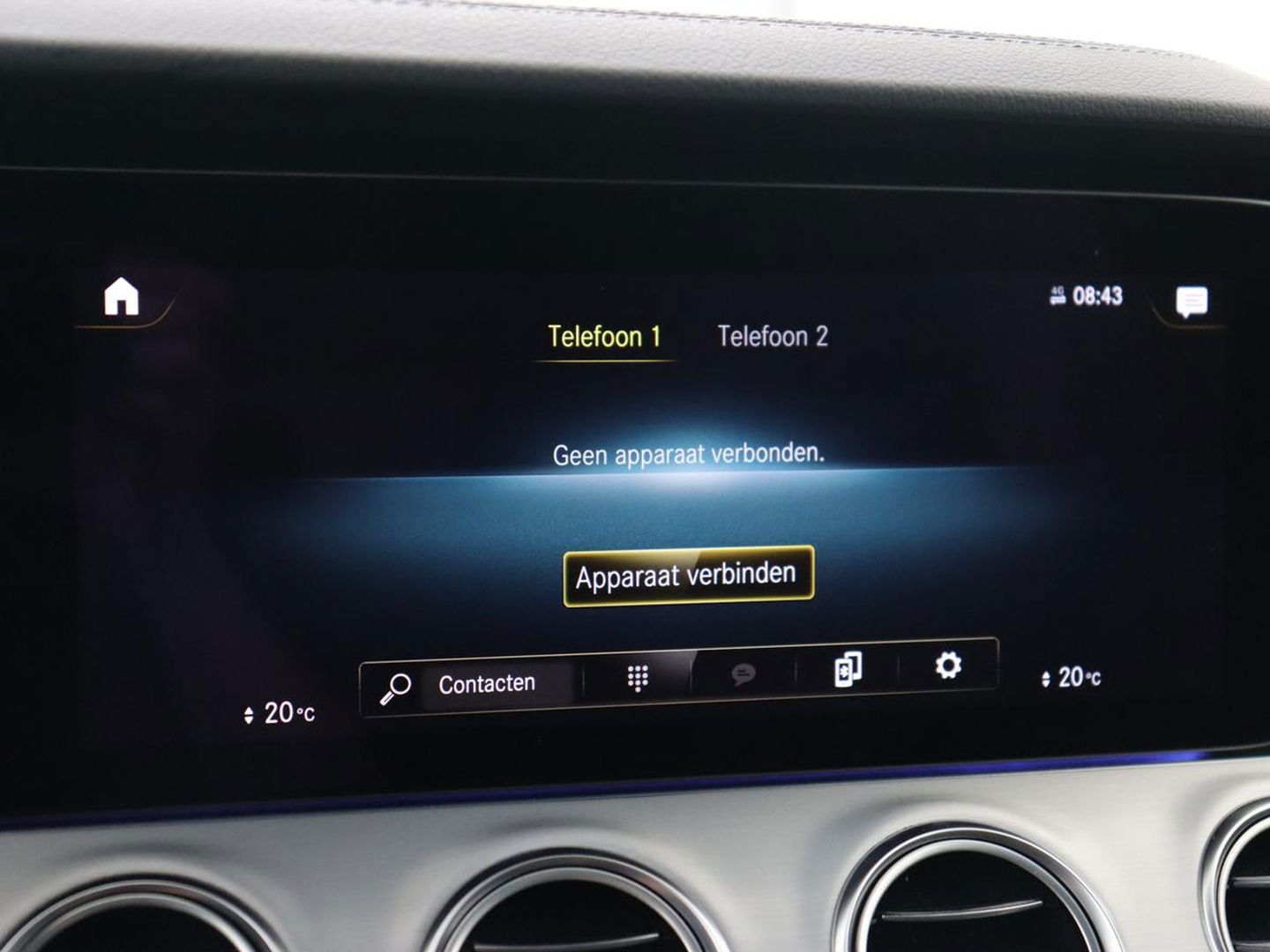 Mercedes-Benz E-Klasse 300e AMG | Trekhaak | Stoelverwarming | Camera | Carplay | Leder/Alcantara | Navigatie | Widescreen | Full LED | Sfeerverlichting | PHEV | Plug In