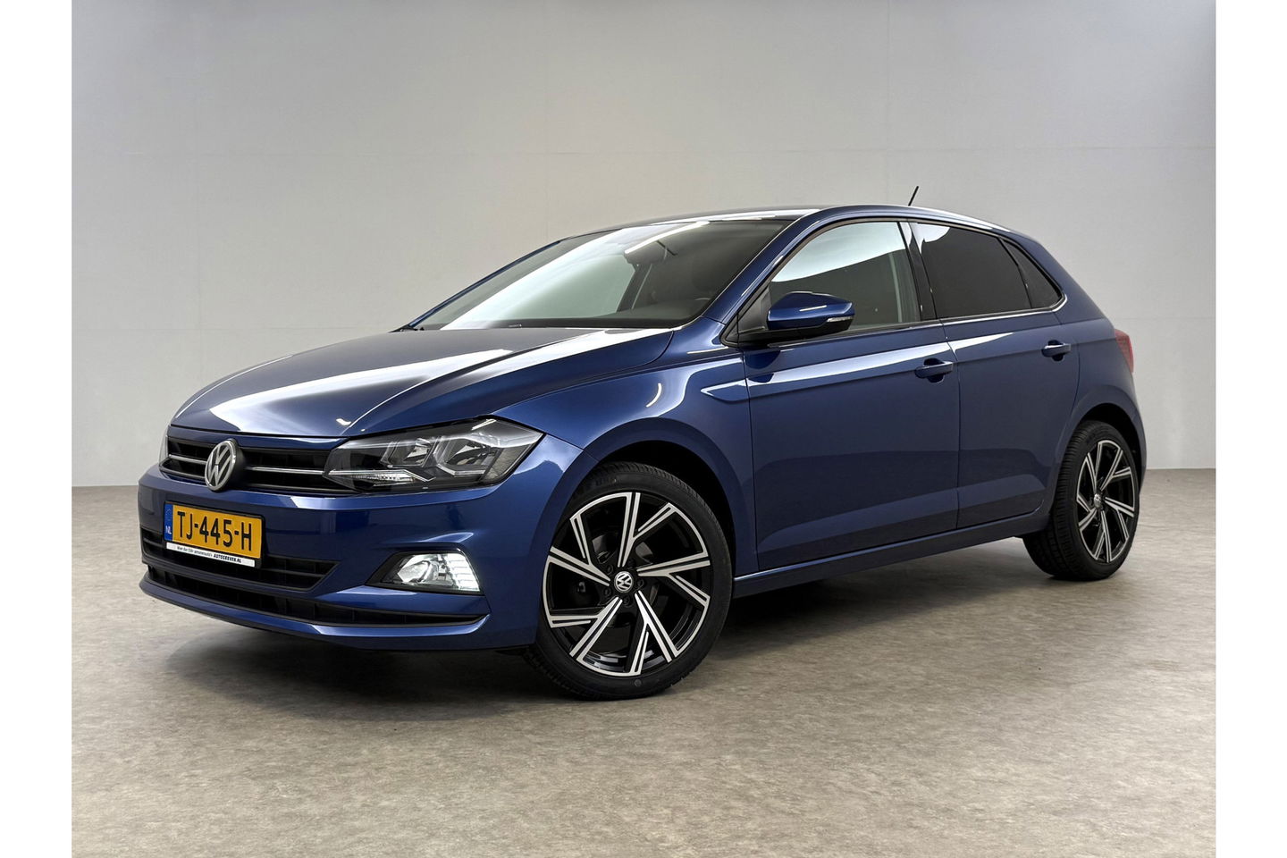 Volkswagen Polo 1.0 TSI Airco Carplay Cruise LED 17"LMV Navigatie Elektrpakket