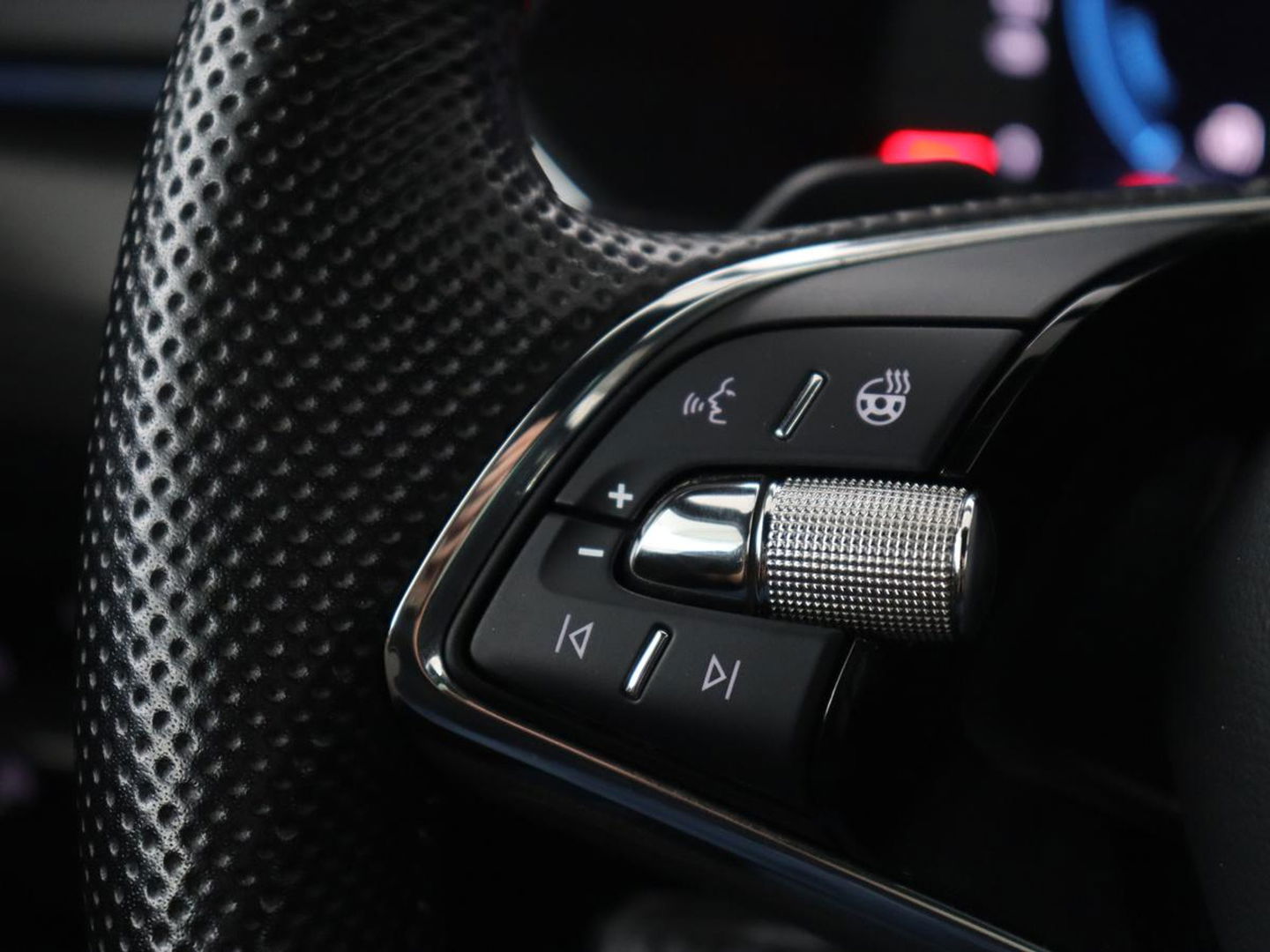 Škoda Superb 1.4 TSI iV Sportline | Panoramadak | Stoelverwarming | Adaptive cruise | Alcantara | Sfeerverlichting | Camera | Virtual Cockpit | Matrix LED | PHEV | Plug In