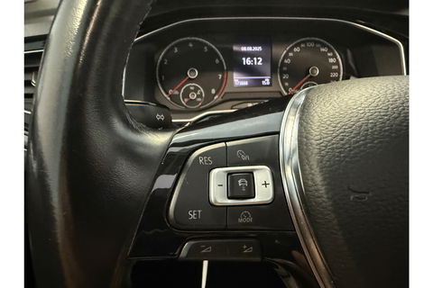 Volkswagen Polo 1.5 TSI R-line 150PK DSG Pano LED ACC Carplay Clima Navi 17"LMV