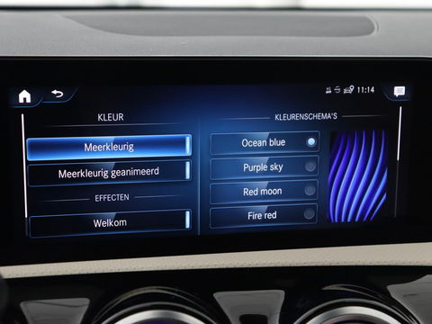 Mercedes-Benz CLA-Klasse Shooting Brake 180 Luxury Line | Leder | Adaptive cruise | Stoelverwarming | Camera | Matrix LED | Carplay | Sfeerverlichting | Widescreen | Keyless