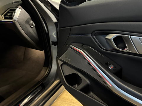 BMW 3-serie M340i xDrive PANO KEYLESS CAM