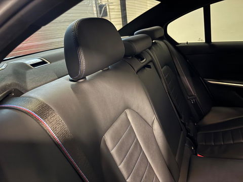 BMW 3-serie M340i xDrive PANO KEYLESS CAM