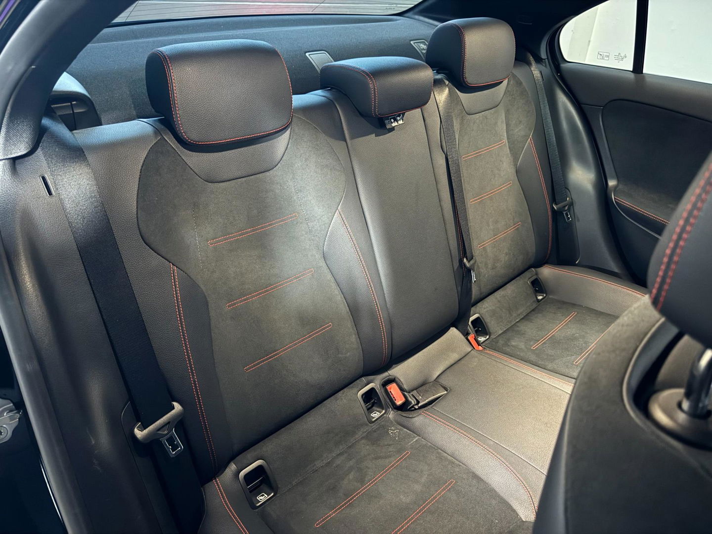 Mercedes-Benz A-Klasse 250 e AMG Line PANO CAM VOL'