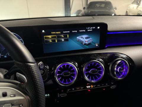 Mercedes-Benz A-Klasse 250 e AMG Line PANO CAM VOL'