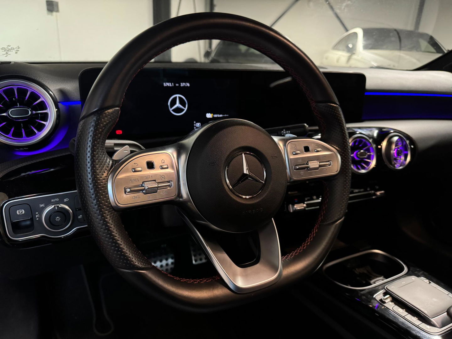 Mercedes-Benz A-Klasse 250 e AMG Line PANO CAM VOL'