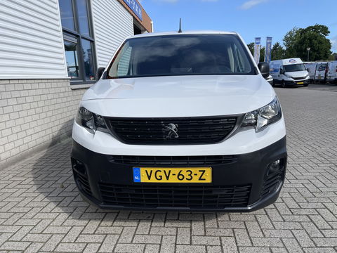 Peugeot Partner 1.5 BlueHDI Premium / vaste prijs rijklaar € 12.750 ex btw / lease vanaf € 215 / euro 6 diesel / bpm vrij / airco / cruise / trekhaak / schuifdeur !