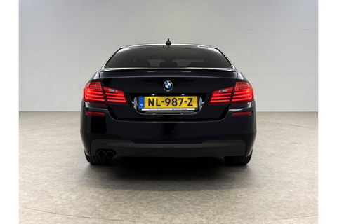 BMW 5 Serie 520i M Sport 184PK Pano LED Camera Clima Head up Display Memory Virtual Navi PDC Leder 19"LMV