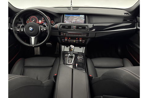 BMW 5 Serie 520i M Sport 184PK Pano LED Camera Clima Head up Display Memory Virtual Navi PDC Leder 19"LMV