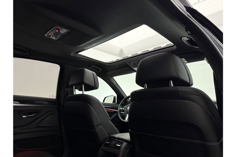 BMW 5 Serie 520i M Sport 184PK Pano LED Camera Clima Head up Display Memory Virtual Navi PDC Leder 19"LMV