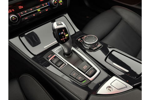 BMW 5 Serie 520i M Sport 184PK Pano LED Camera Clima Head up Display Memory Virtual Navi PDC Leder 19"LMV