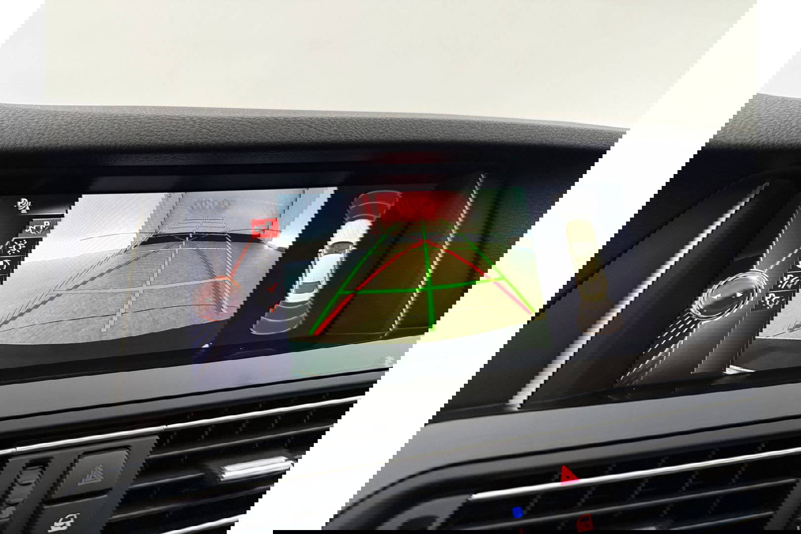 BMW 5 Serie 520i M Sport 184PK Pano LED Camera Clima Head up Display Memory Virtual Navi PDC Leder 19"LMV