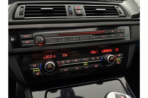BMW 5 Serie 520i M Sport 184PK Pano LED Camera Clima Head up Display Memory Virtual Navi PDC Leder 19"LMV