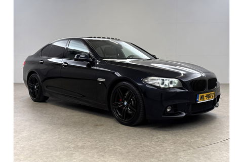 BMW 5 Serie 520i M Sport 184PK Pano LED Camera Clima Head up Display Memory Virtual Navi PDC Leder 19"LMV