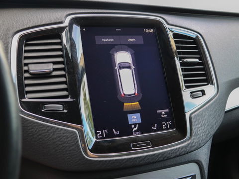 Volvo XC90 2.0 D5 AWD Momentum 235PK