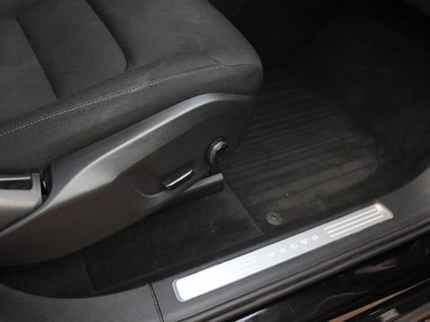 Volvo XC90 2.0 D5 AWD Momentum 235PK