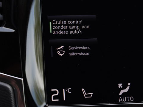 Volvo XC90 2.0 D5 AWD Momentum 235PK