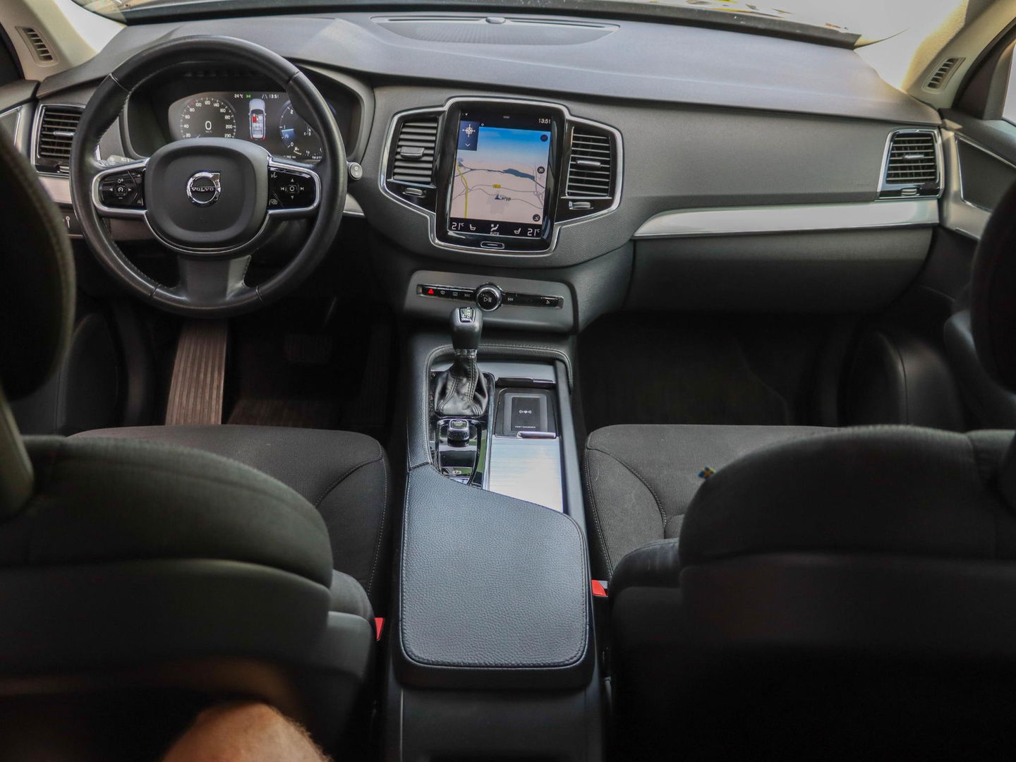 Volvo XC90 2.0 D5 AWD Momentum 235PK