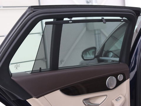 Mercedes-Benz C-Klasse 300e Avantgarde Luxury | Panoramadak | Luchtvering | Burmester | Stuurverwarming | 360 Camera | Leder | Stoelverwarming | Memory | Carplay | Sfeerverlichting | Matrix LED | PHEV | Plug In