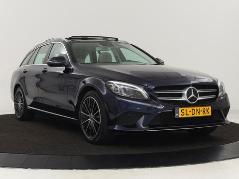 Mercedes-Benz C-Klasse 300e Avantgarde Luxury | Panoramadak | Luchtvering | Burmester | Stuurverwarming | 360 Camera | Leder | Stoelverwarming | Memory | Carplay | Sfeerverlichting | Matrix LED | PHEV | Plug In