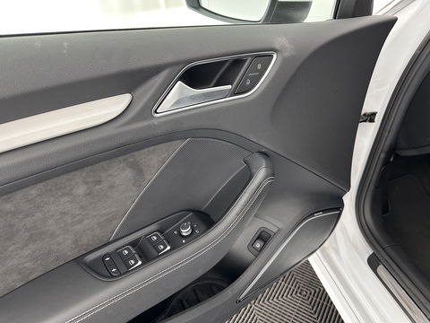 Audi A3 Sportback 1.4 e-tron PHEV Ambition Pro Line plus Aut. *PANO | FULL-LED | 1/2LEATHER | KEYLESS | BANG&OLUFSEN | NAVI-FULLMAP | SPORT-SEATS | ECC | PDC | CRUISE | 18''ALU*