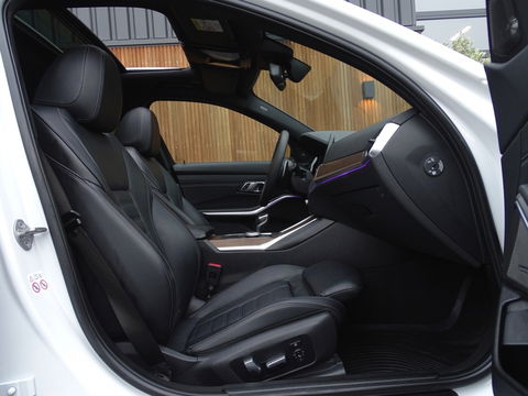 BMW 3-serie 330i 259PK / M-Sport / Individual / M340 Ed. / laser