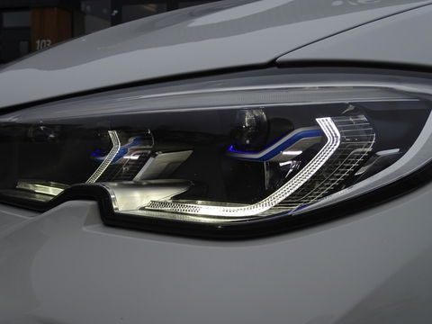 BMW 3-serie 330i 259PK / M-Sport / Individual / M340 Ed. / laser