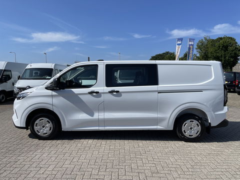 Ford Transit Custom 320 2.0 TDCI 136pk L2H1 Trend originele DC 5 persoons / NIEUW / BPM VRIJ / vaste prijs rijklaar € 39.950 ex btw / lease vanaf € 652 / euro 6 diesel / vol opties !