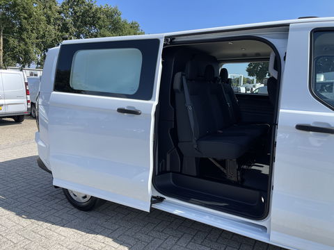 Ford Transit Custom 320 2.0 TDCI 136pk L2H1 Trend originele DC 5 persoons / NIEUW / BPM VRIJ / vaste prijs rijklaar € 39.950 ex btw / lease vanaf € 652 / euro 6 diesel / vol opties !