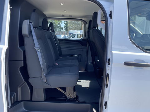 Ford Transit Custom 320 2.0 TDCI 136pk L2H1 Trend originele DC 5 persoons / NIEUW / BPM VRIJ / vaste prijs rijklaar € 39.950 ex btw / lease vanaf € 652 / euro 6 diesel / vol opties !