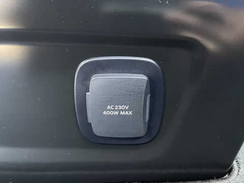 Ford Transit Custom 320 2.0 TDCI 136pk L2H1 Trend originele DC 5 persoons / NIEUW / BPM VRIJ / vaste prijs rijklaar € 39.950 ex btw / lease vanaf € 652 / euro 6 diesel / vol opties !